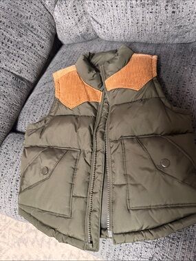 Old Navy Olive Green Puffer Vest with Tan Corduroy Accents